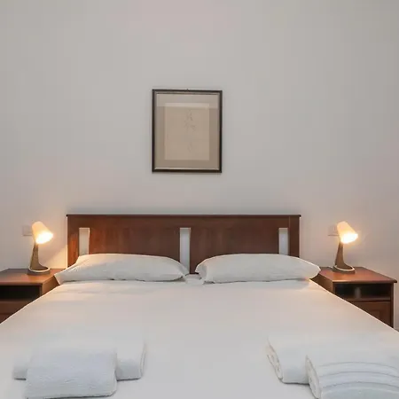 Ihost - Argonne 35 Apartamento Milão